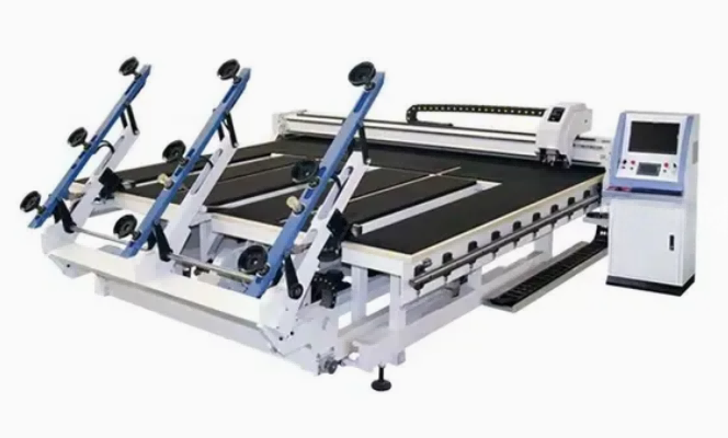 Precisie CNC-glassnijmachine voor de productie van isolatieglas