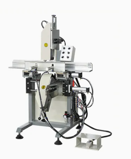 UPVC raam PVC waterslot freesmachine